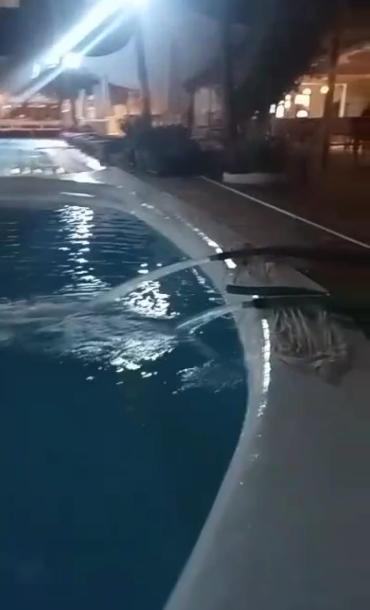 supplier air kolam renang bali2